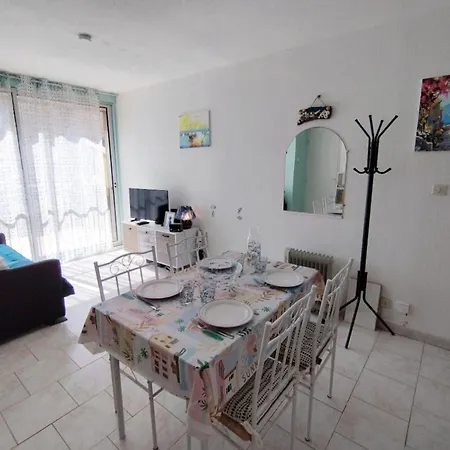 T2 - Parking - Wifi - Proche - Calme - 2 Pers - Narbonne-plage - Fr-1-795-15 * 纳博讷